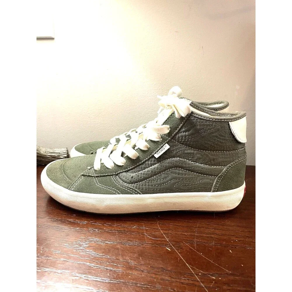 Vans The Lizzie Mens 6.5 Womens Size 8 Skateboard Shoes Quilted Grape Leaf Suede